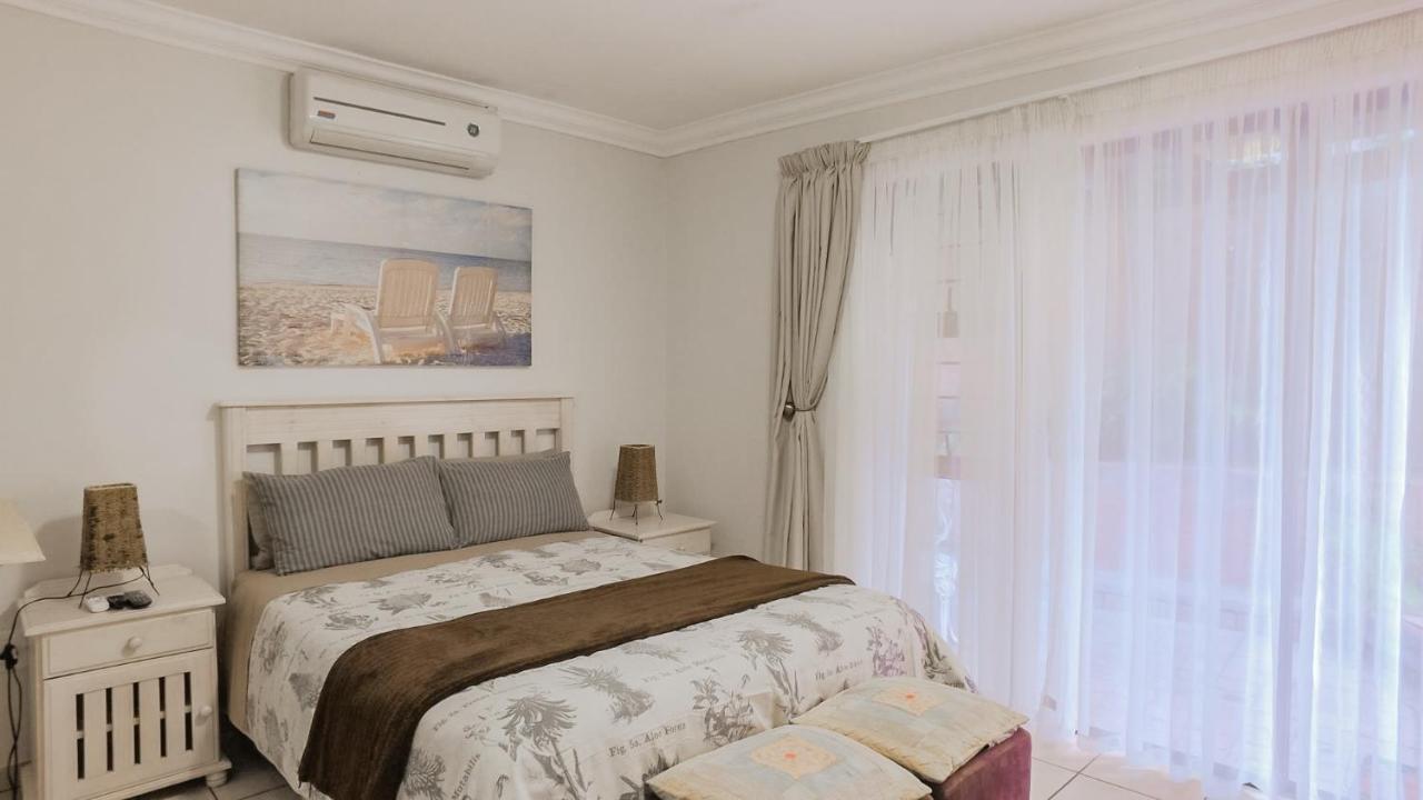 פורט אדוארד Suzy'S Place מראה חיצוני תמונה